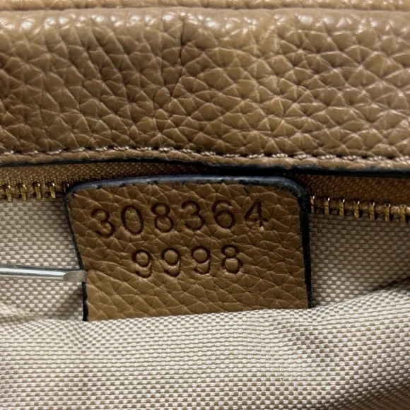 Gucci Beige Leather Crossbody Bag with Tassel - Picture 7 of 10